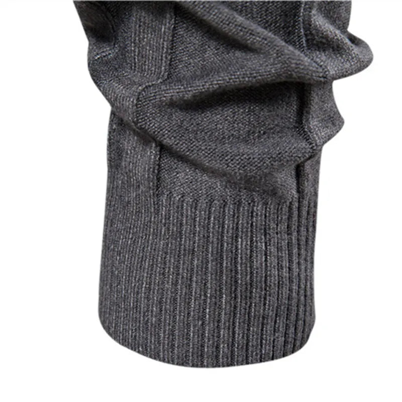 Oxford – Textured Knit Turtleneck